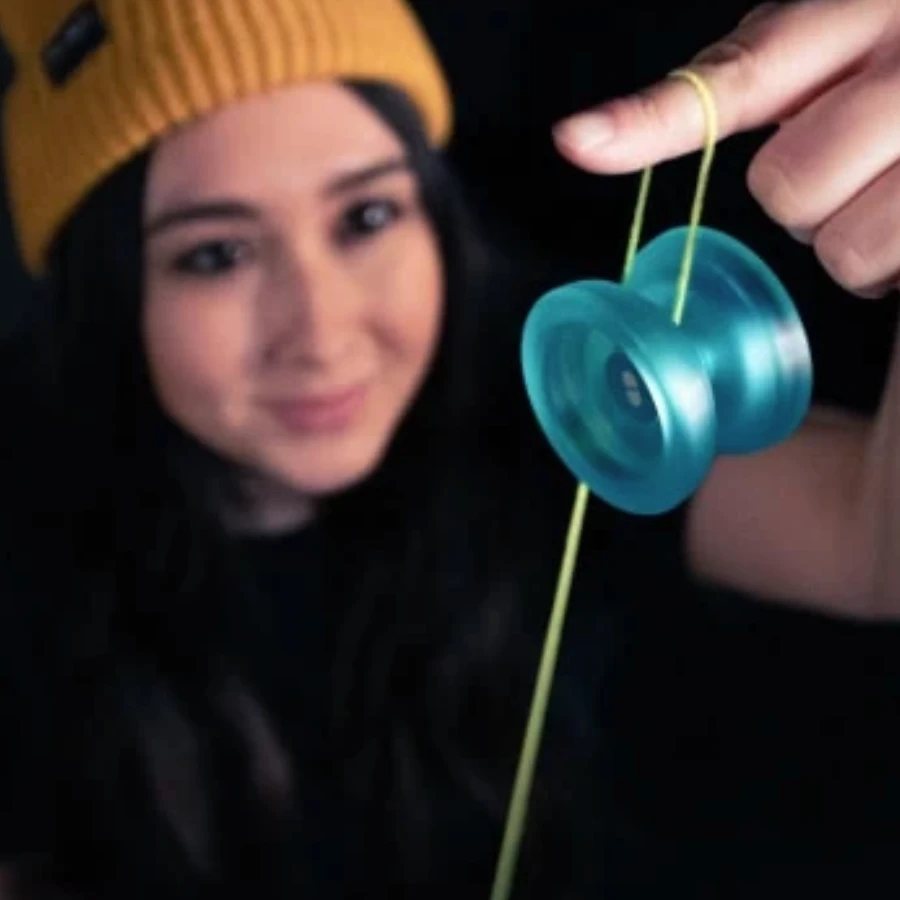 Beginner yoyo trick