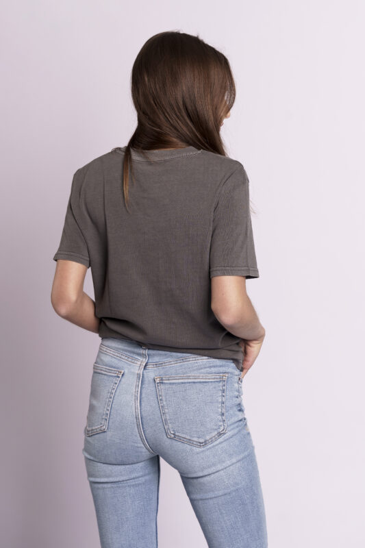 skill addicts pill t-shirt grey