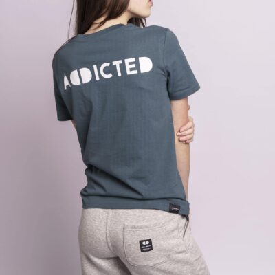 skill addicts pill shorts grey