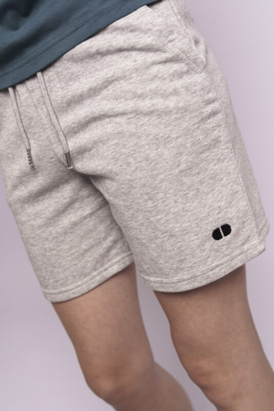 skill addicts pill shorts grey