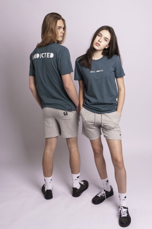 skill addicts pill shorts grey