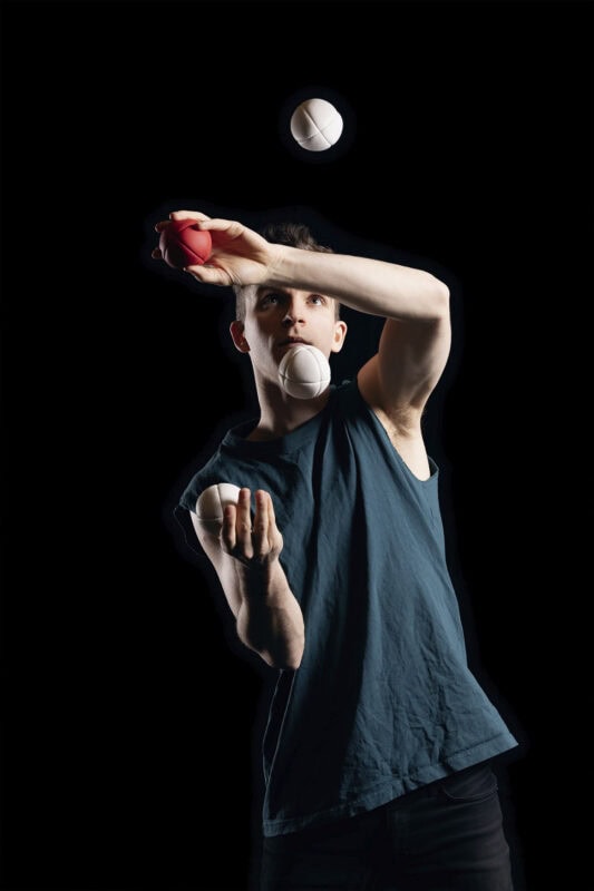 infinity juggling balls