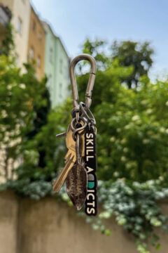 skilladdicts rubber keychain