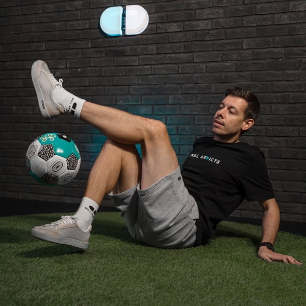 learn soccer juggling tricks